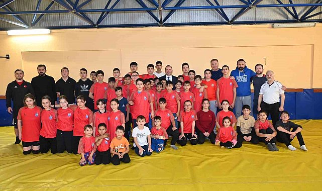 Tutuk, "Güreş branşında altyapıda değerli sporcular yetiştiriyoruz"