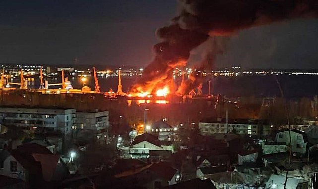 Ukrayna: "Kırım'da Rus çıkarma gemisi imha edildi"