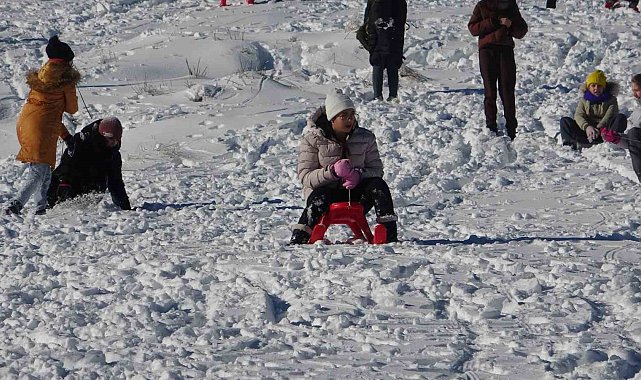 Uludağ'da günlük kayak maliyeti 5 bin lira