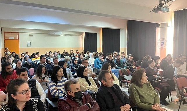 Üniversitelilere e-ticaret ve e-ihracatın fırsatları anlatıldı