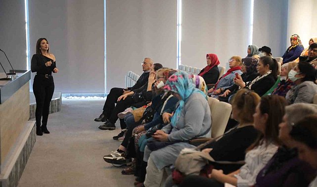 Üretici kadınlar, satış teknikleri eğitimi aldı