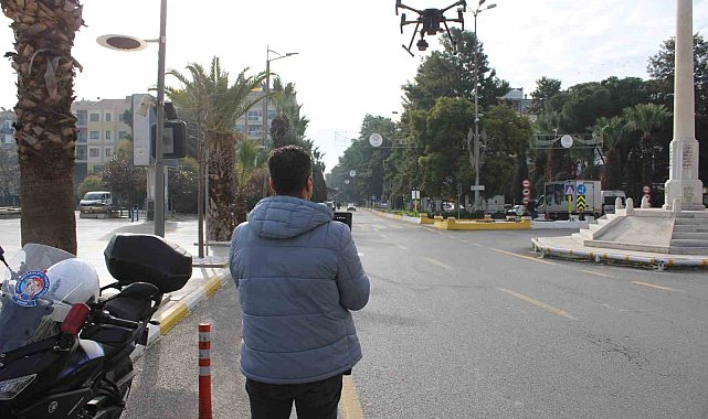 Usulsüz parklar havadan tespit edildi