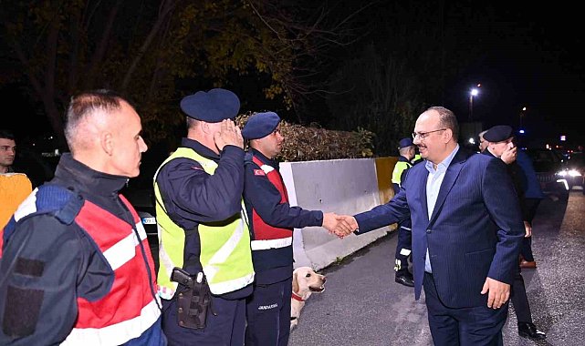 Vali Canbolat, görev başındaki ekipleri ziyaret etti