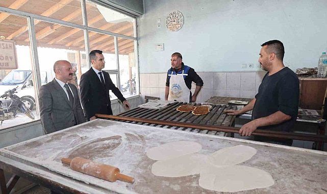 Vali Varol, mobilyacılar ve marangoz esnafıyla bir araya geldi