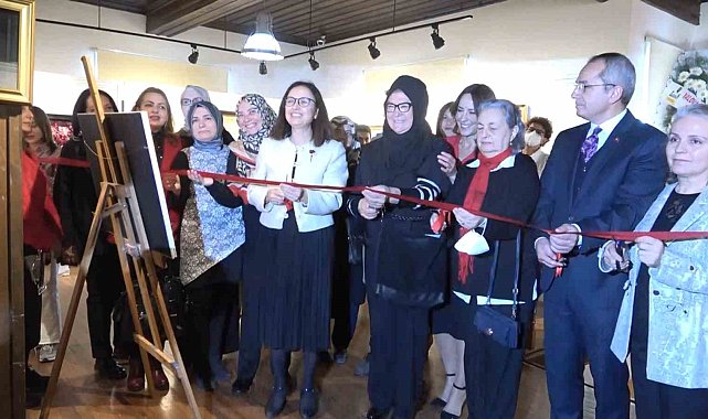 Yalova'da 100. Yıl 100 Eser Karma Sergisi açıldı