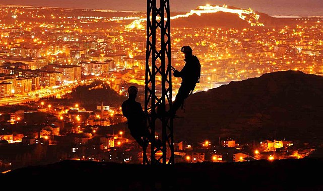 Yılbaşı gecesinde kesintisiz enerji için iş başındalar