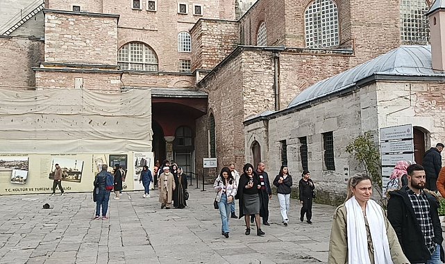 Yılın son gününde Ayasofya'ya ziyaretçi akını