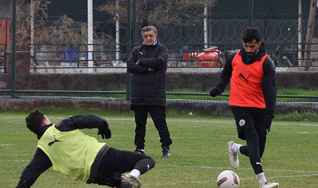 Yılmaz Vural yönetimindeki Menemen FK'dan 3 maçlık galibiyet serisi