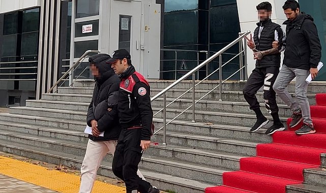 100 bin liralık uyuşturucuyla yakalandılar zafer işareti yaptılar