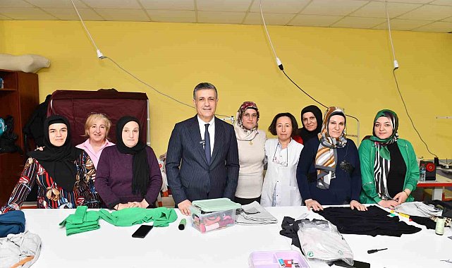 4 bin 200 Esenyurtlu hem meslek hem iş sahibi oldu