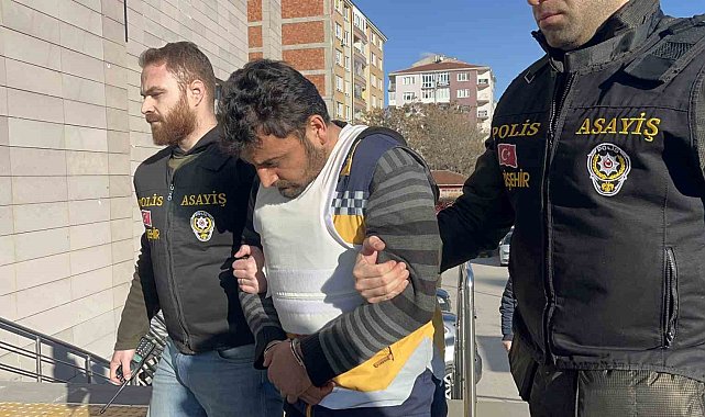 72 yaşındaki kadını darp ederek öldüren hasta nakil ambulansı personeli, adliyeye sevk edildi