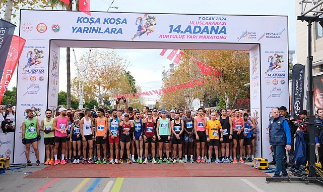 Adana Kurtuluş Yarı Maratonu'nda birinciler Kenya'dan