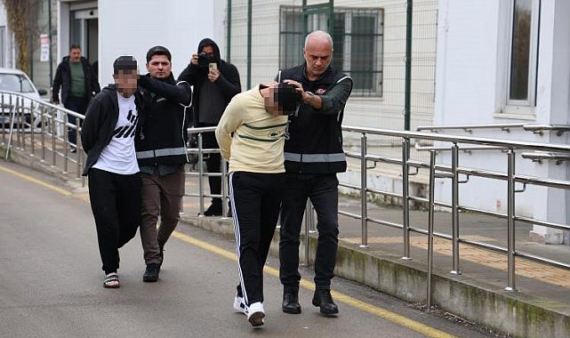 Adana'da "Baygaralar" çetesinin 2 firari üyesi çiftlik evinde yakalandı