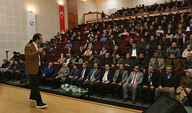 Adıyaman Üniversitesinde öğretmenlere panel düzenlendi