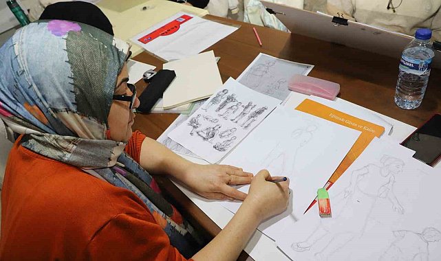 Akdeniz Belediyesinin kursları hayalleri gerçekleştiriyor