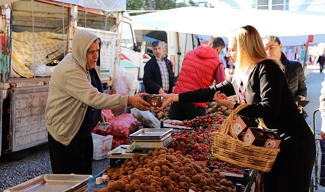 Alanya Belediyesi'nden kandil ikramı