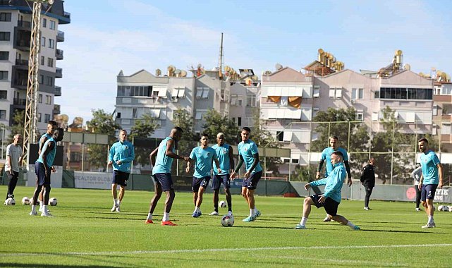 Alanyaspor'da Başakşehir maçı hazırlıkları tamamlandı