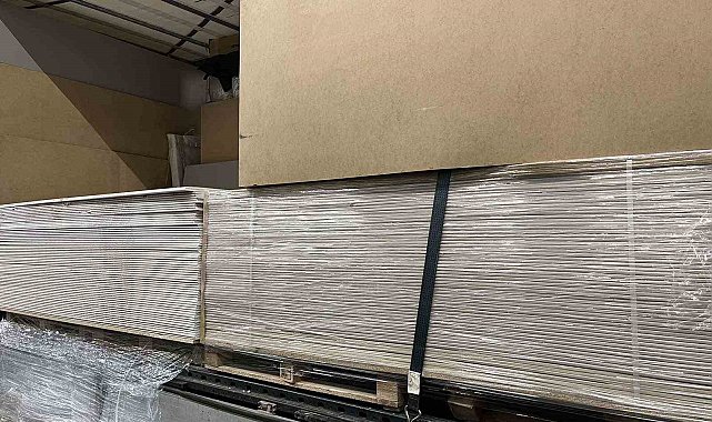 Alçı levhalar arasında 30 bin paket kaçak sigara yakalandı