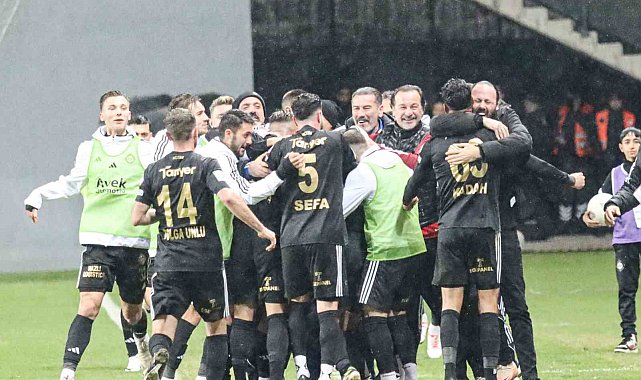 Altaylı Efe Sarıkaya, Grenoble ile anlaştı