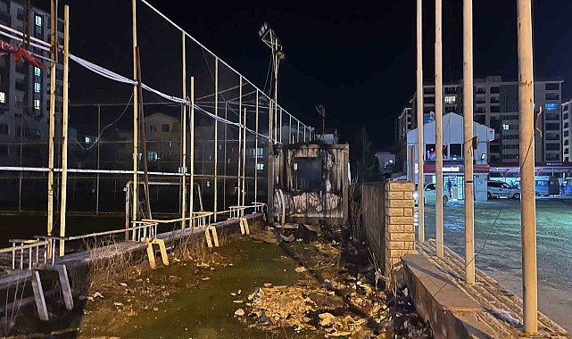 Ankara'da akaryakıt istasyonu yanında yangın paniği