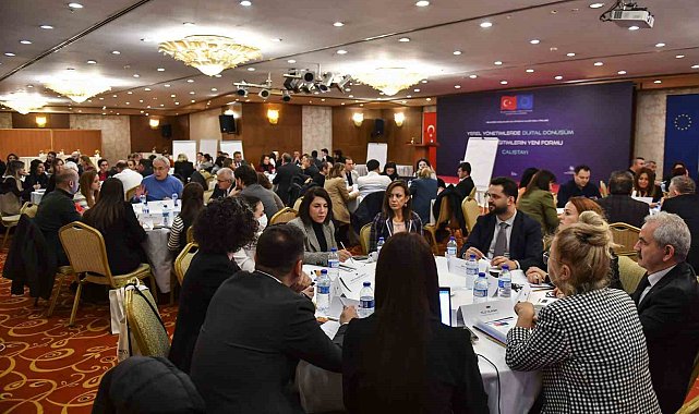 Ankara'da "Yerel Yönetimlerde Dijital Dönüşüm ve Mesleki Eğitimleri Yeni Formatı" çalıştayı düzenlendi
