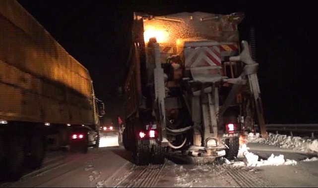 Antalya - Konya karayolunda ulaşıma "kar" engeli