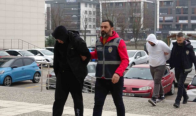 Apartman deposundan 35 bin liralık ışıklandırma malzemesi çaldılar