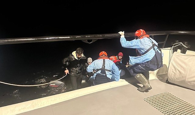 Aydın'da 9 düzensiz göçmen kurtarıldı