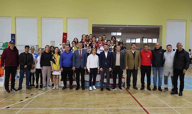 Aydın'da Badminton şampiyonları belli oldu