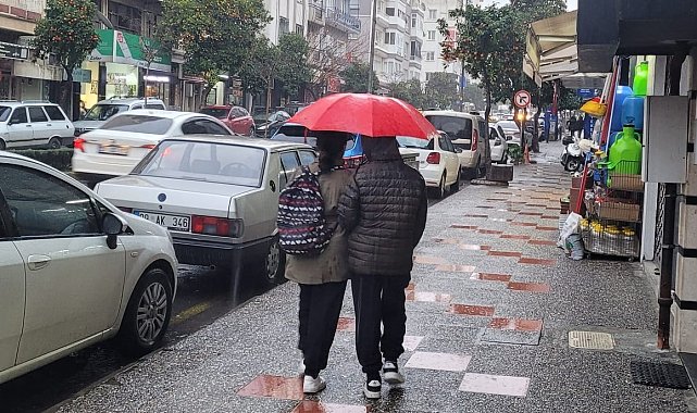 Aydın'da yağışlı hava etkili oluyor