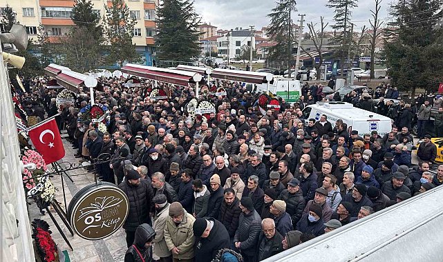 Aynur Özaydemir'in cenaze törenine yoğun katılım