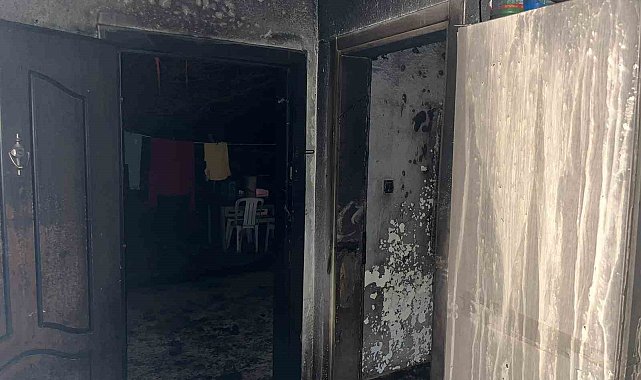 Babasına kızan Afgan uyruklu genç benzin dökerek yaktığı evde kardeşinin ölümüne sebep oldu