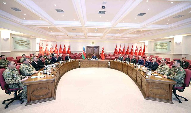 Bakan Güler Azerbaycanlı gazilerle bir araya geldi
