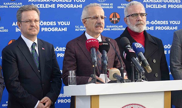 Bakan Uraloğlu: "Ankara-İzmir hızlı tren projesi 2026 yılında tamamlanacak"
