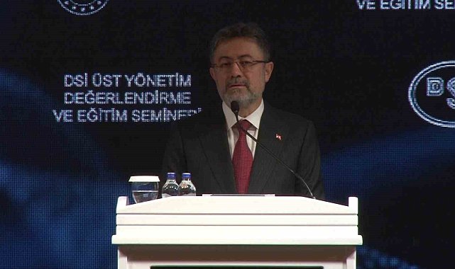 Bakan Yumaklı, "Tarım, sanayi ve enerji sektörlerinin sürdürülebilirliği için suya ihtiyaç var"