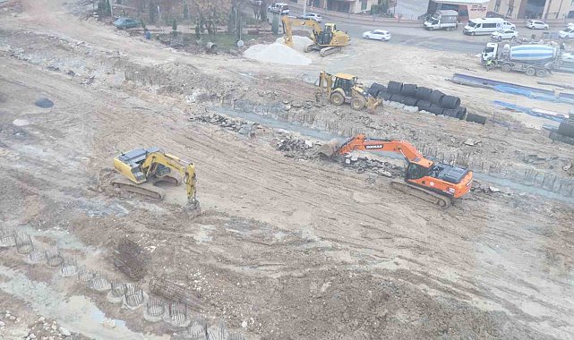 Balıkayağı bulvarında çalışmalar aralıksız sürüyor