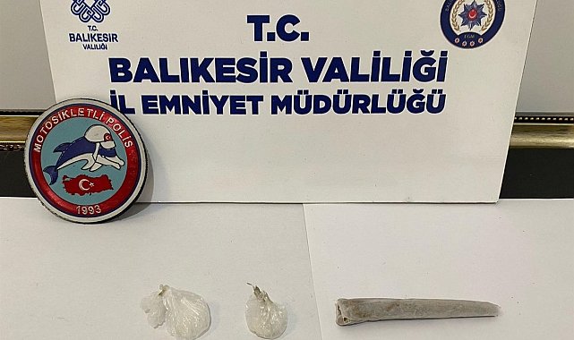 Bandırma Emniyeti, 3 şahsın üzerinde uyuşturucu ele geçirdi