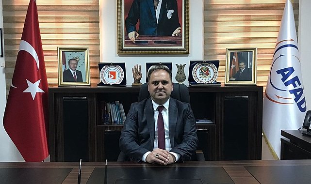 Başarılı İl Müdürü Demirel'in Çanakkale'ye tayini çıktı