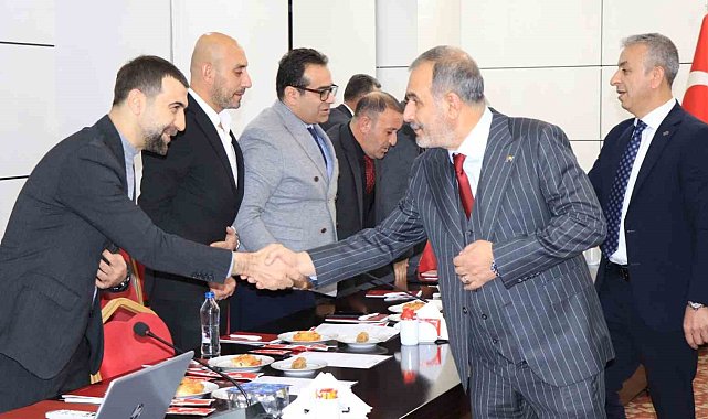 Başkan Alan: ''Sorunun parçası değil, çözümü olmayı tercih ettik''