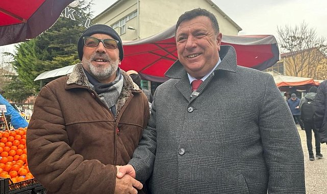 Başkan Alp pazar ziyareti gerçekleştirdi