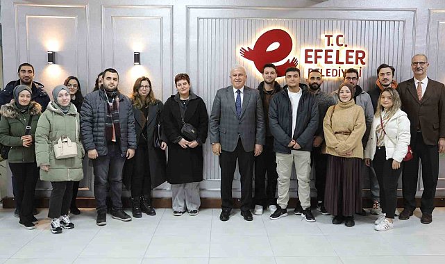 Başkan Atay tıp öğrencileri ile bir araya geldi