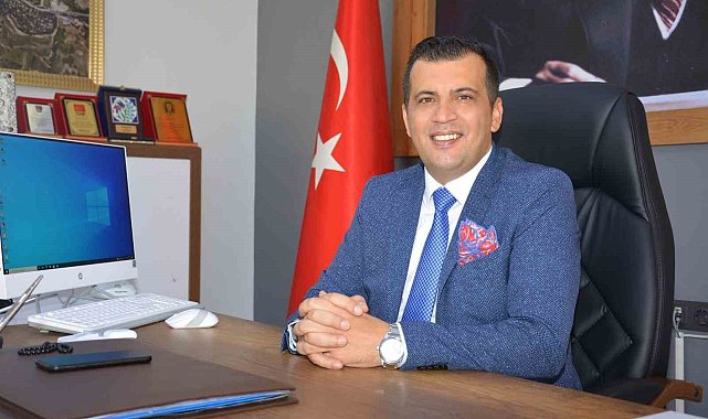 Başkan Atlı; "Kamuoyunu bilgilendiren gazeteciler, kutsal bir görevi yerine getiriyor"