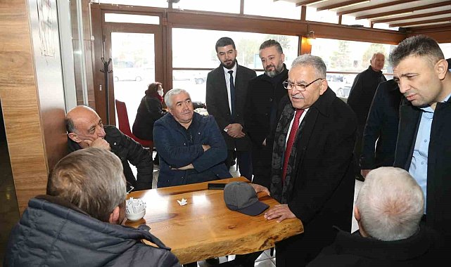 Başkan Büyükkılıç, Kocasinan Akademi'de gençlerle bir araya geldi