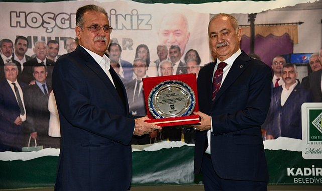 Başkan Kara, yılın ilk haftasında muhtarlarla buluştu