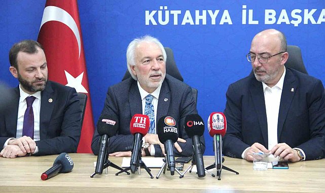 Başkan Mustafa Önsay: "Kütahya Belediyesini Kamil Saraçoğlu ile tekrar kazanacağız"