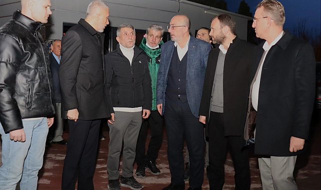 Başkan Önsay ve milletvekillerinden yangından etkilenen porselen fabrikasına ziyaret
