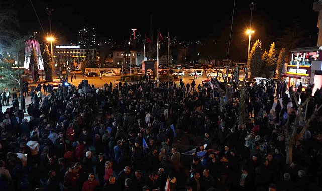 Başkan Özdemir, Niğde&#039;de coşkuyla karşılandı