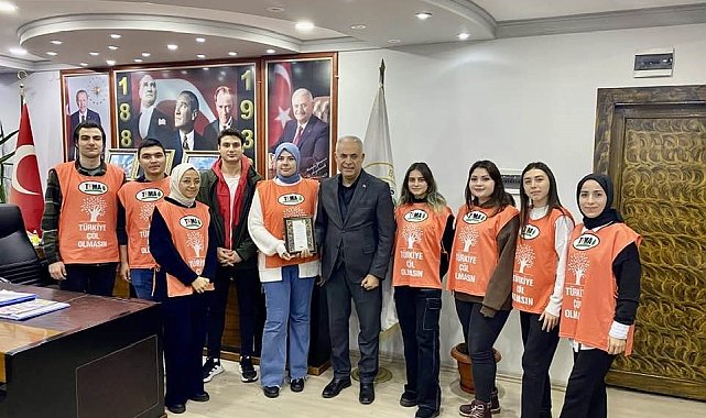 Başkan Yaman üniversite öğrencileriyle bir araya geldi