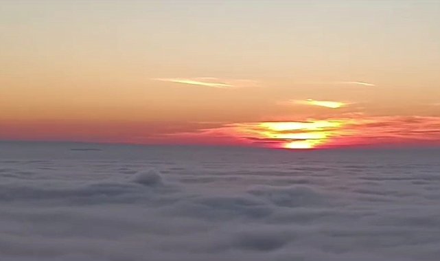 Batman'ın üzerini kaplayan sis görsel şölen oluşturdu