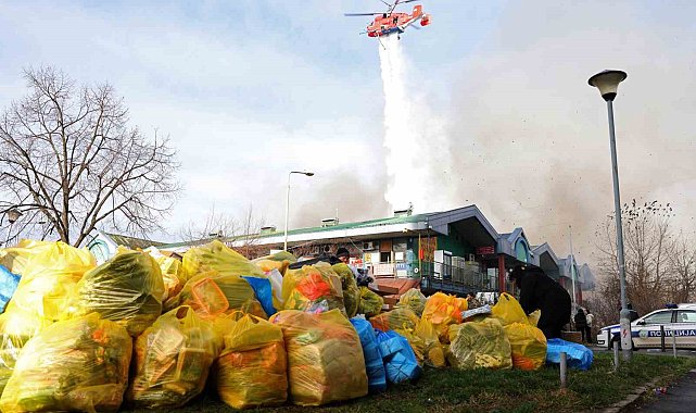 Belgrad'daki AVM yangınına 3 helikopterle müdahale